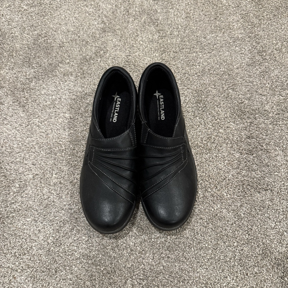 Eastland Black Women's Flats